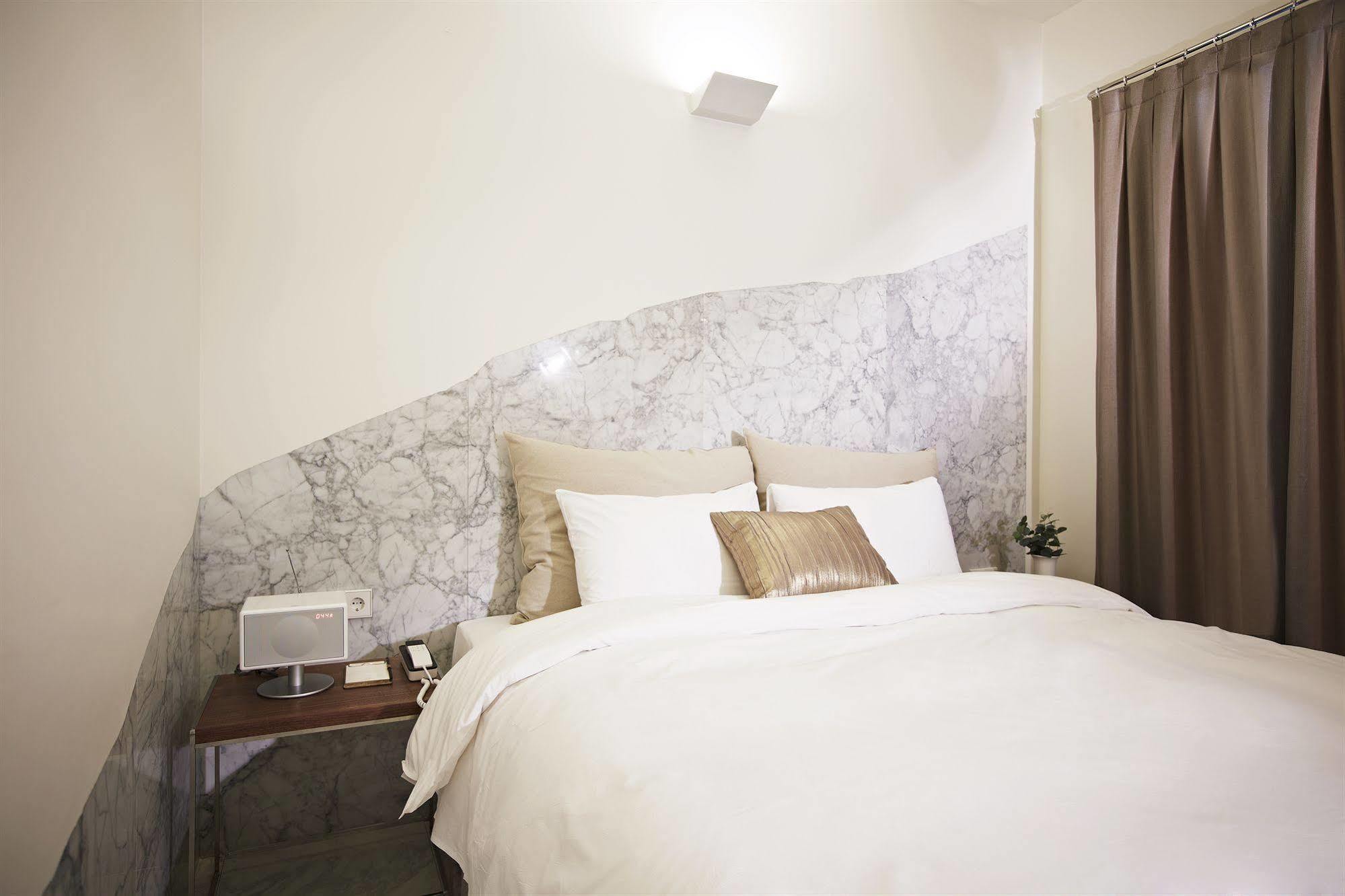Snow Hotel 首爾 外观 照片